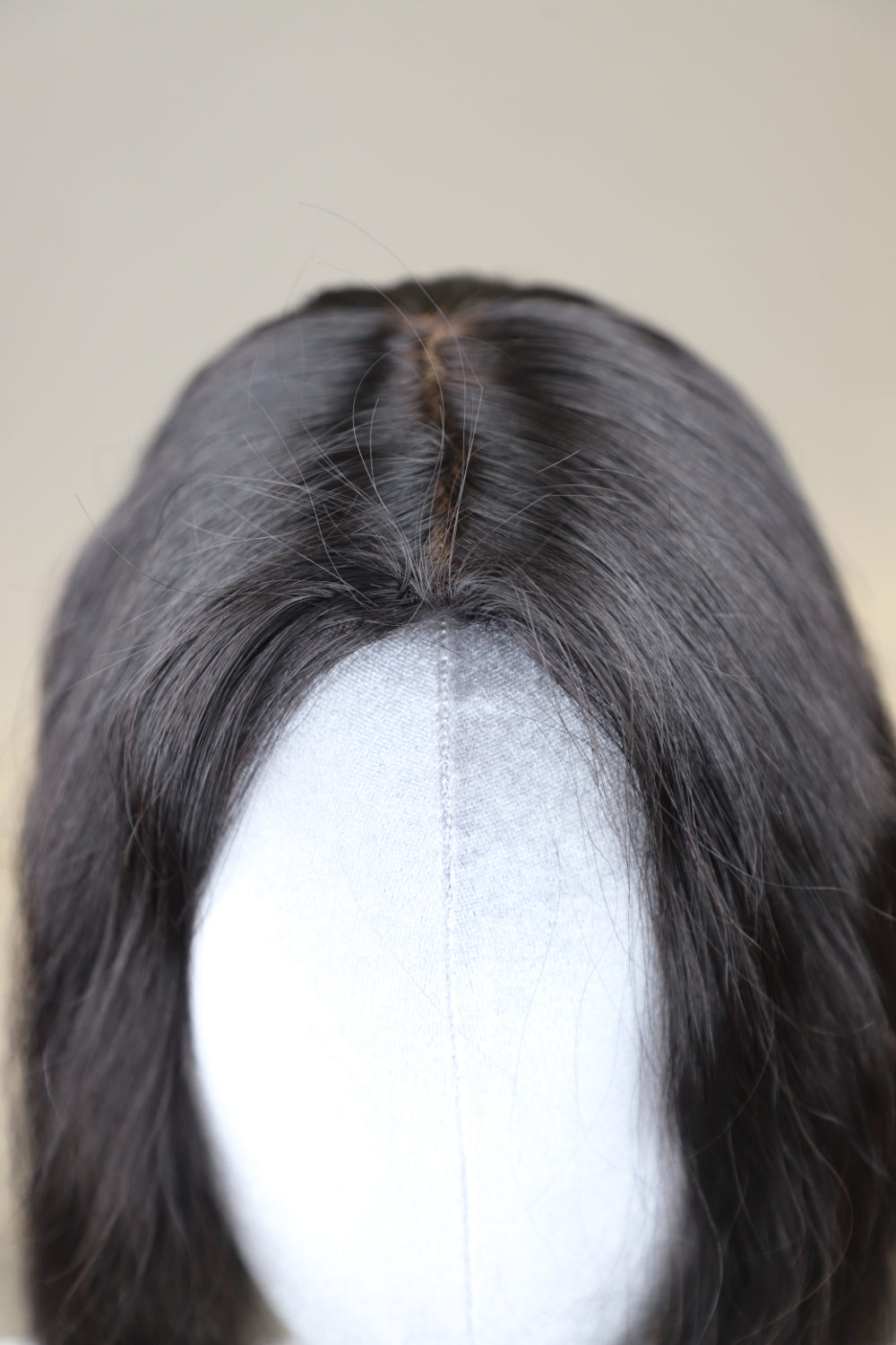 3x5" Wavy Backcomb Topper color 18 Inch