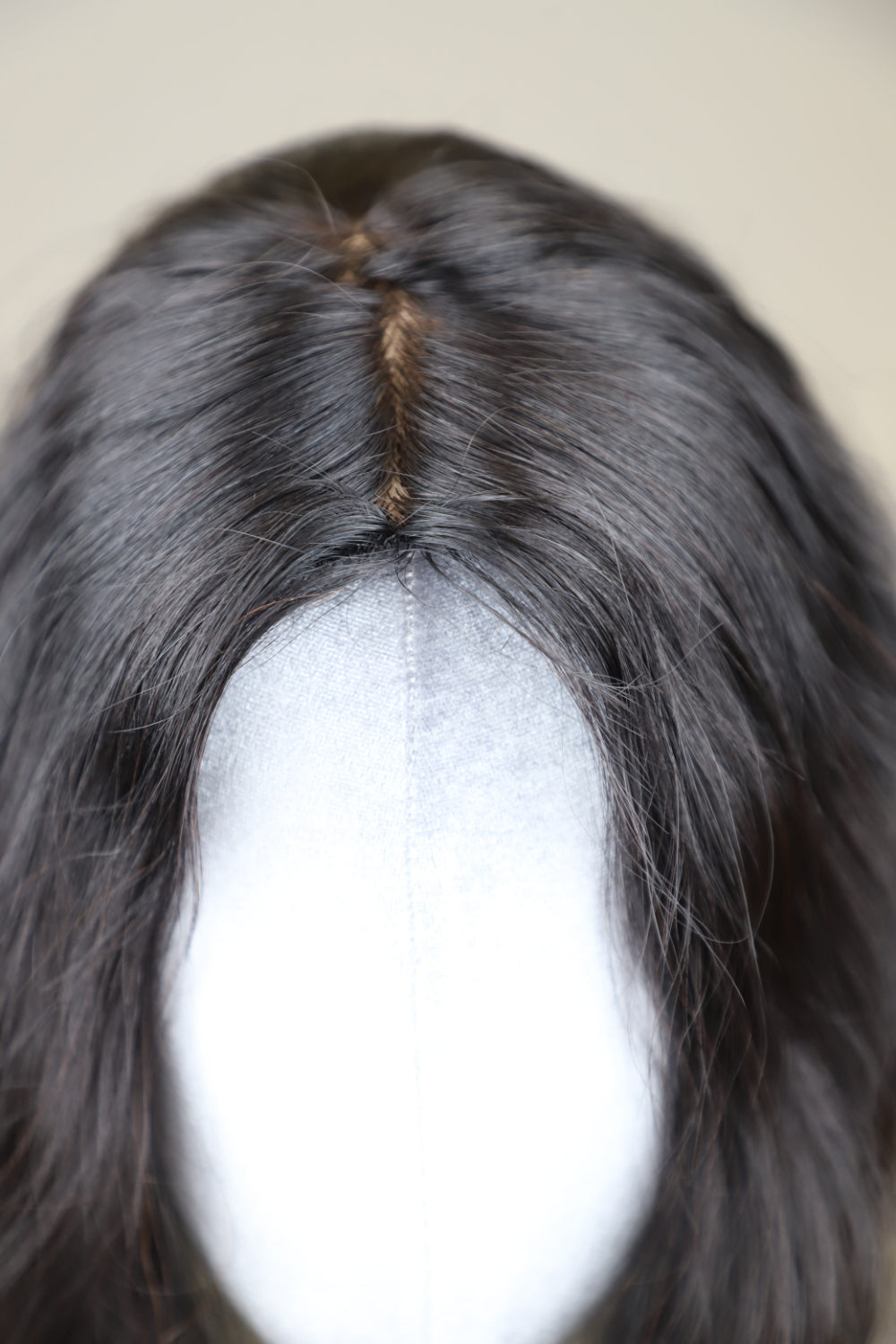 3x5" Wavy Backcomb Topper color 20 Inch