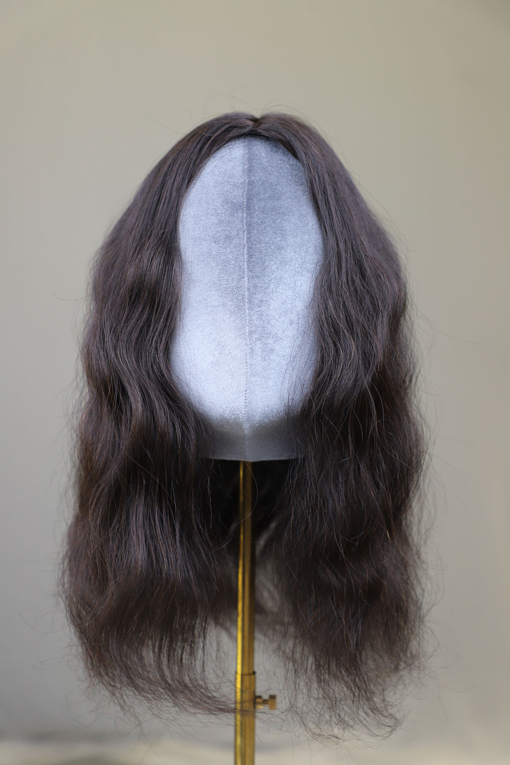 4x6" Wavy Backcomb Topper Black 22 inch